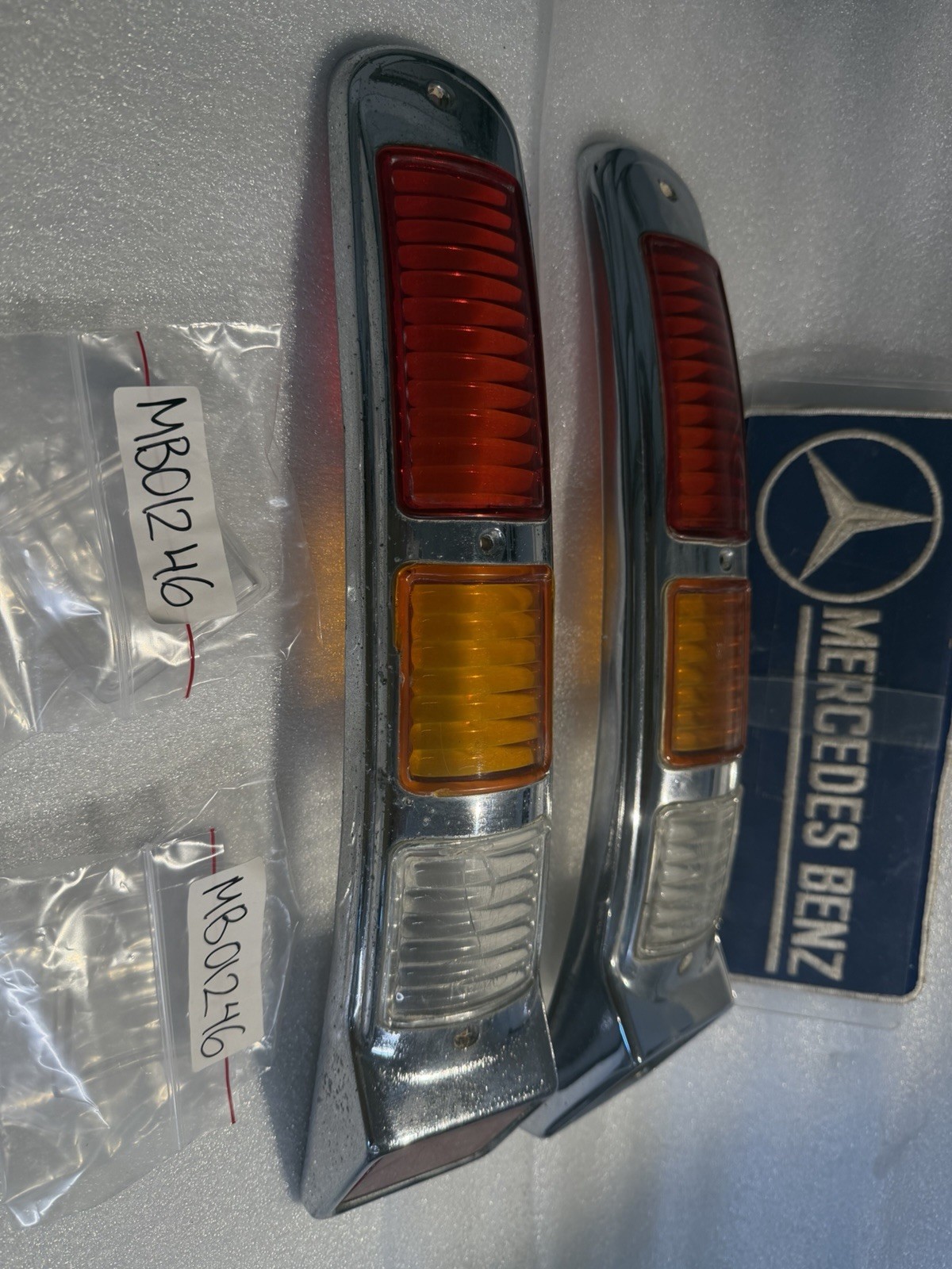 Mercedes W198 300SL Hella Taillight Right LEFT TAIL LIGHT TALE 1988280252 Mercedes W198 300SL Hella Taillight Right LEFT TAIL LIGHT TALE 1988280252