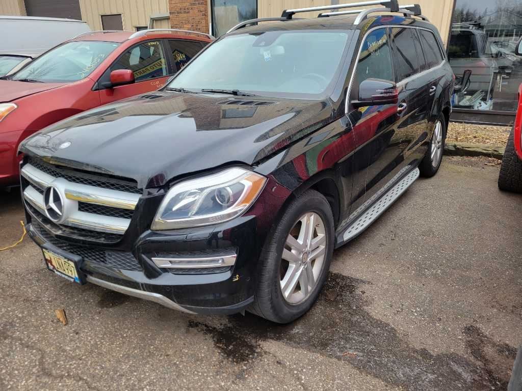 Passenger Rear Side Door 166 Type GL350 Fits 13-15 MERCEDES GL-CLASS 923407