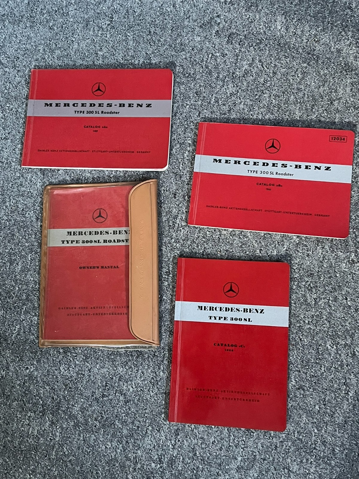 Original Mercedes-Benz 300 SL Roadster Literature Set + 300 SL Catalog C W198