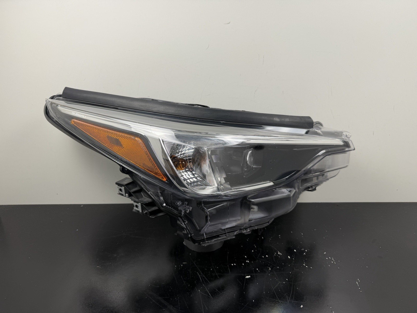 2024-2025 SUBARU IMPREZA CROSSTREK HEADLIGHT ASSEMBLY PASSENGER RIGHT RH OEM