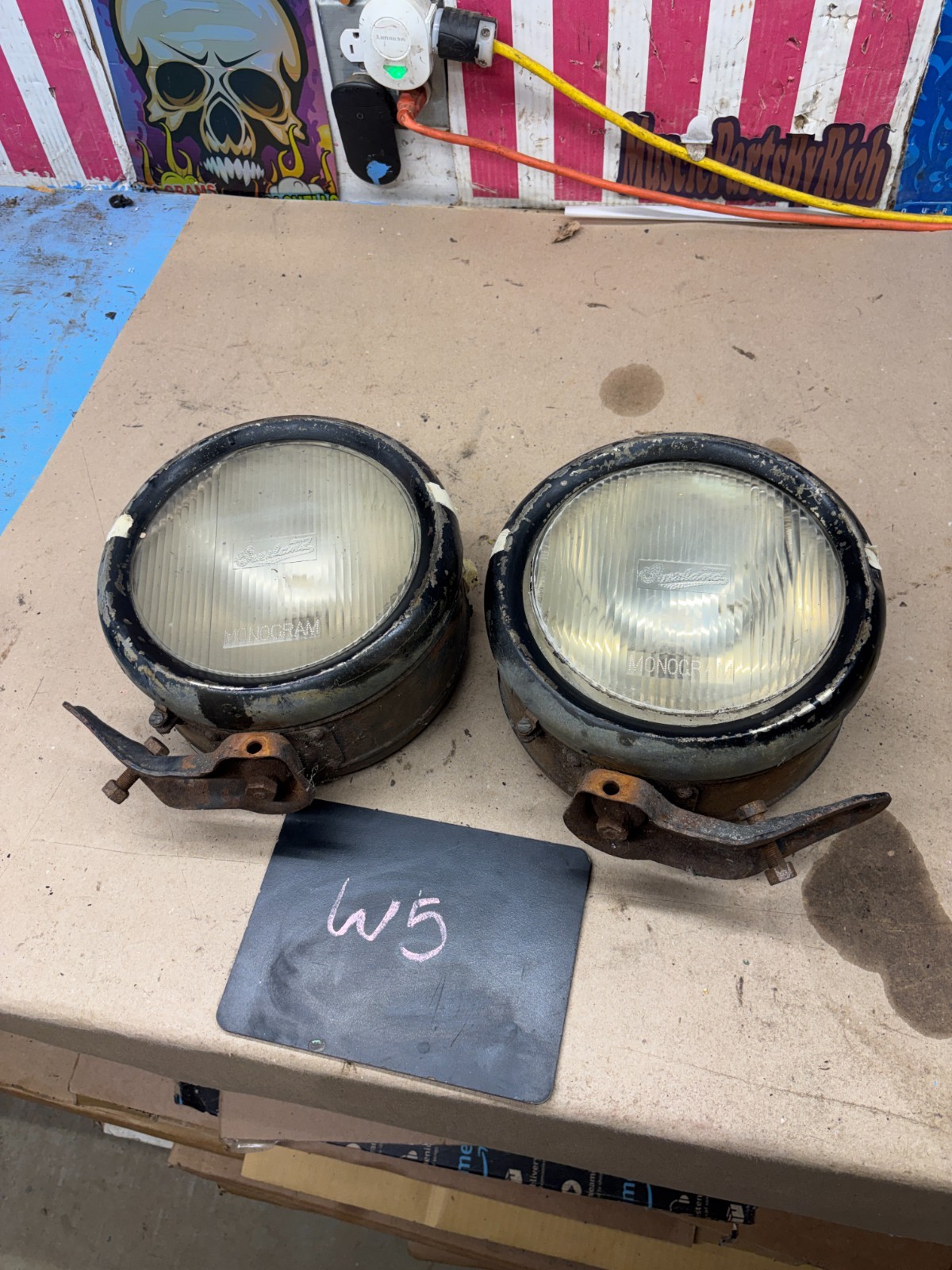 1930S 1931 1932 OVERLAND MONOGRAM VINTAGE CAR TRUCK HEADLIGHT LIGHT LIGHTS 1927 1930S 1931 1932 OVERLAND MONOGRAM VINTAGE CAR TRUCK HEADLIGHT LIGHT LIGHTS 1927