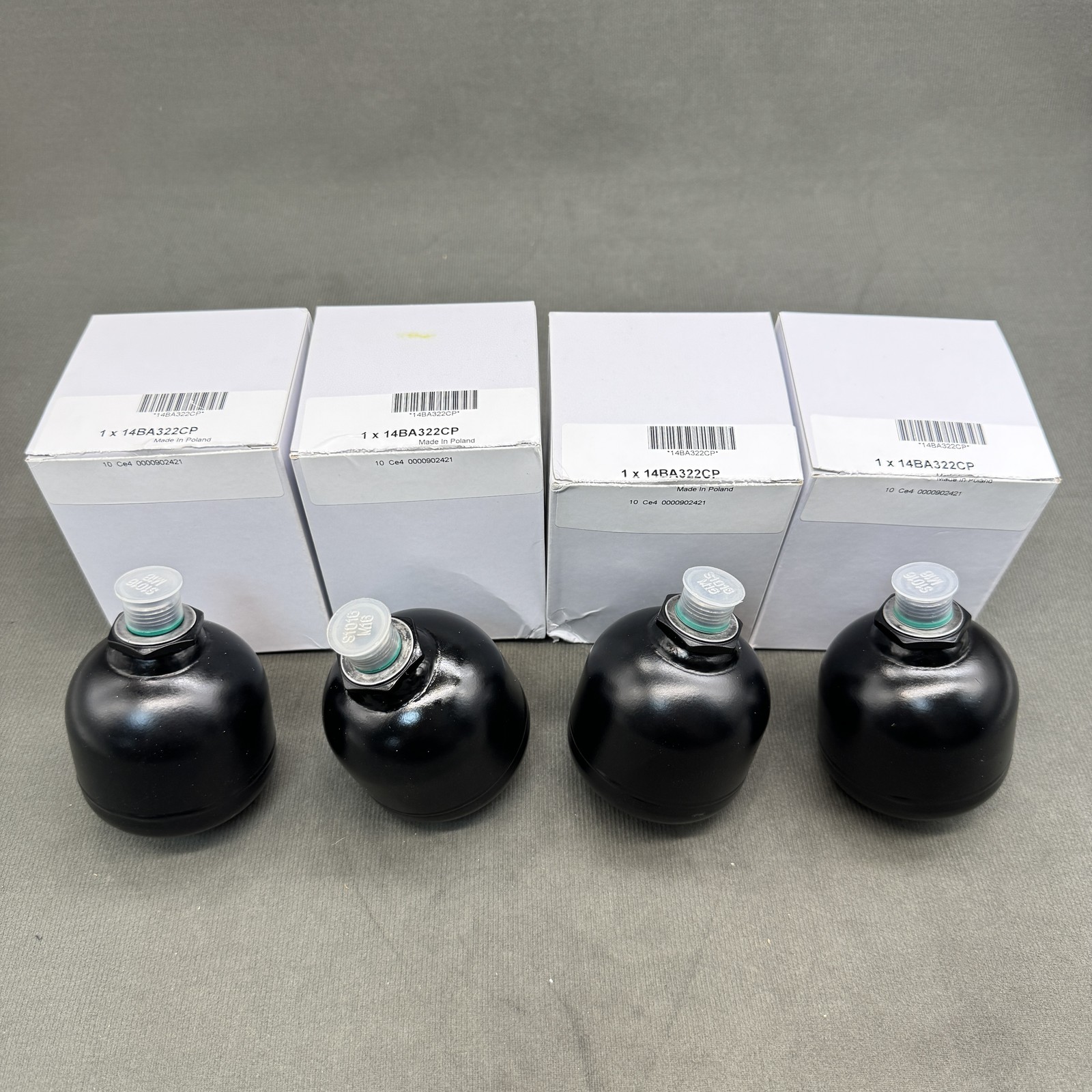NEW Full Set PCC Accumulator 14BA322CP 11B0225CP for McLaren 12C 650S 720S 675LT NEW Full Set PCC Accumulator 14BA322CP 11B0225CP for McLaren 12C 650S 720S 675LT