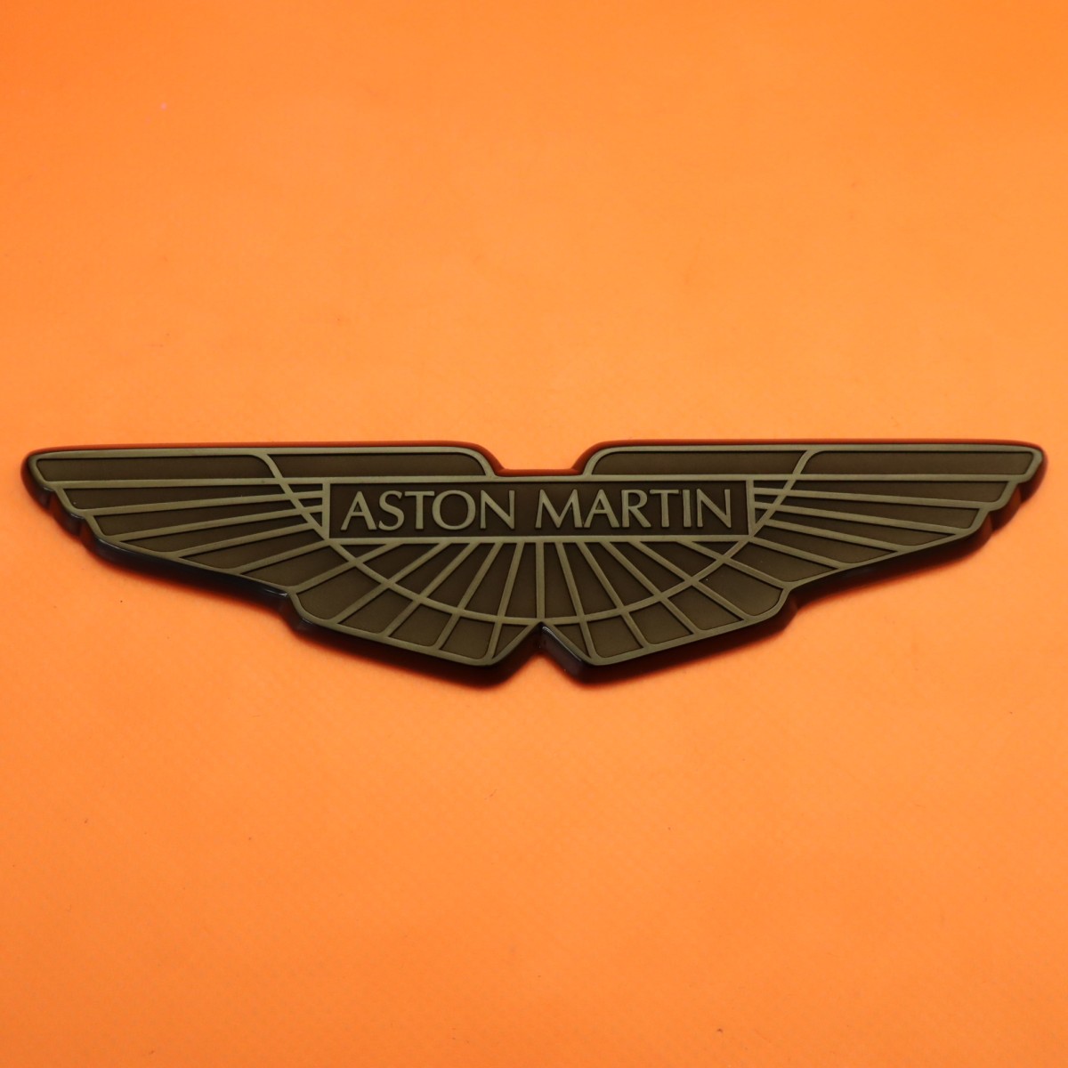 ASTON MARTIN DB11 DBS EMBLEM BADGE WING 2018-2022 2023 2024 HY53-407A74-CA OEM