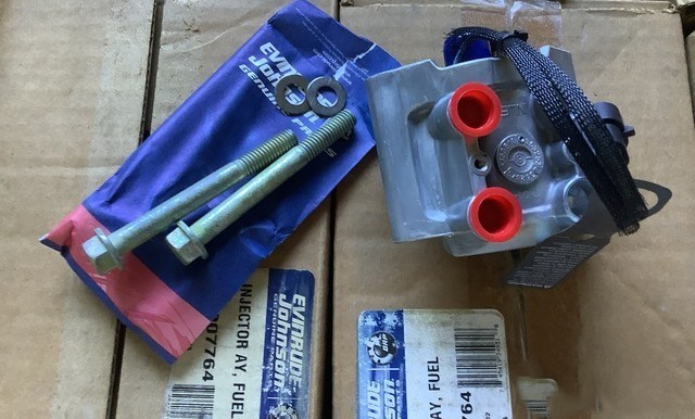 OEM Genuine Johnson Evinrude E-TEC Fuel Port Injector Assembly 5007764 5008504