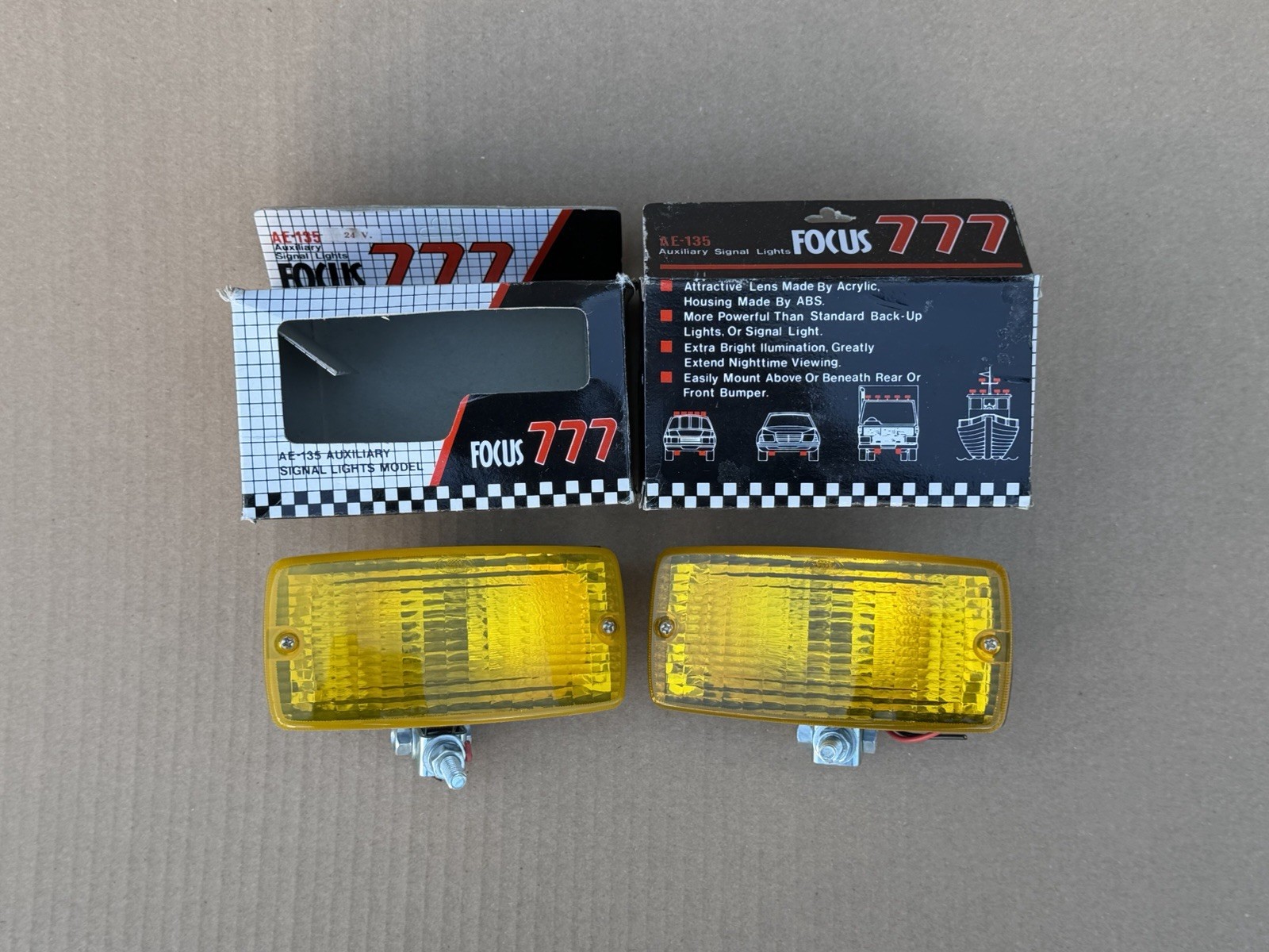 Focus 777 Yellow Fog Extra Lights 2pcs Set Rare Retro Vintage Focus 777 Yellow Fog Extra Lights 2pcs Set Rare Retro Vintage