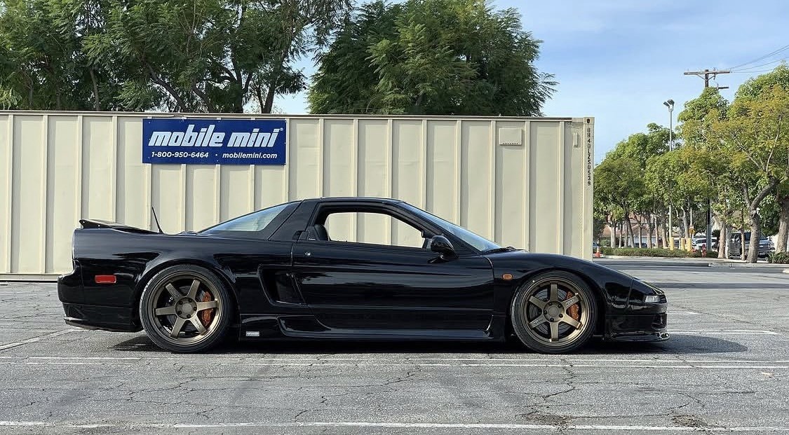 FRP Advance Flat Out Style Side Skirt For NSX NA1 91-01 ( RIGHT  SIDE )