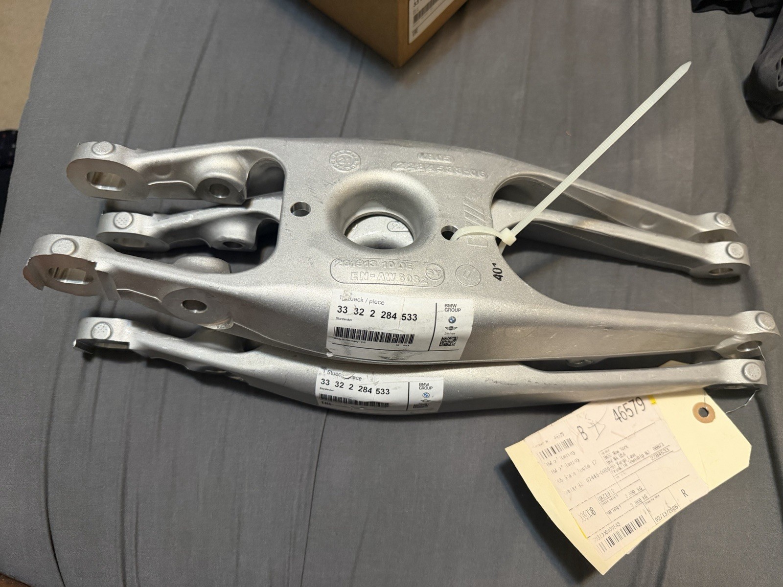 (BRAND NEW) 2015-2021 BMW M3 M4 CONTROL ARM (33-32-2-284-533) (BRAND NEW) 2015-2021 BMW M3 M4 CONTROL ARM (33-32-2-284-533)