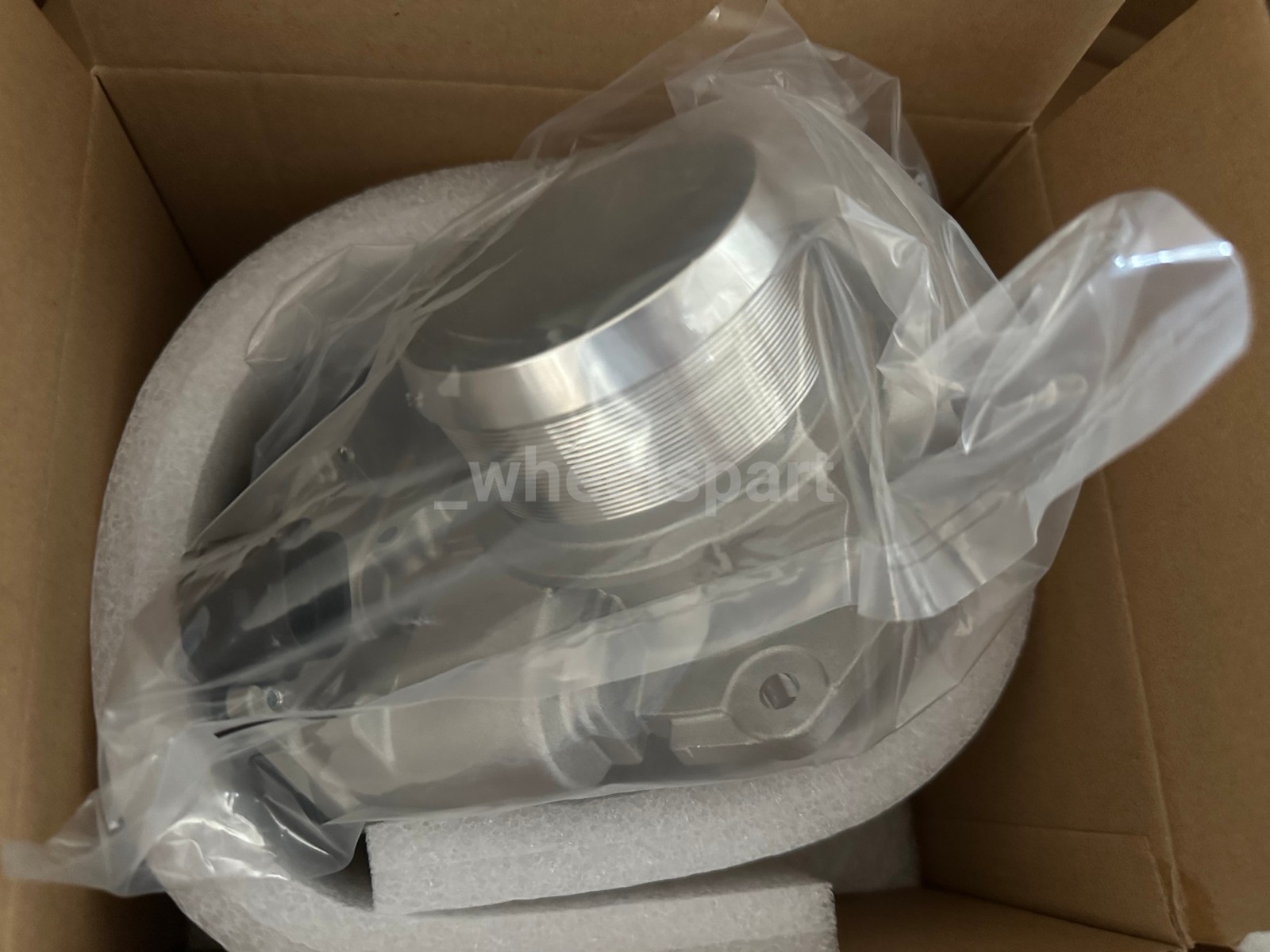 1889133C92 NEW FOR INTERNATIONAL KIT, INLET THROTTLE 1889133C91, 1878149C93 1889133C92 NEW FOR INTERNATIONAL KIT, INLET THROTTLE 1889133C91, 1878149C93