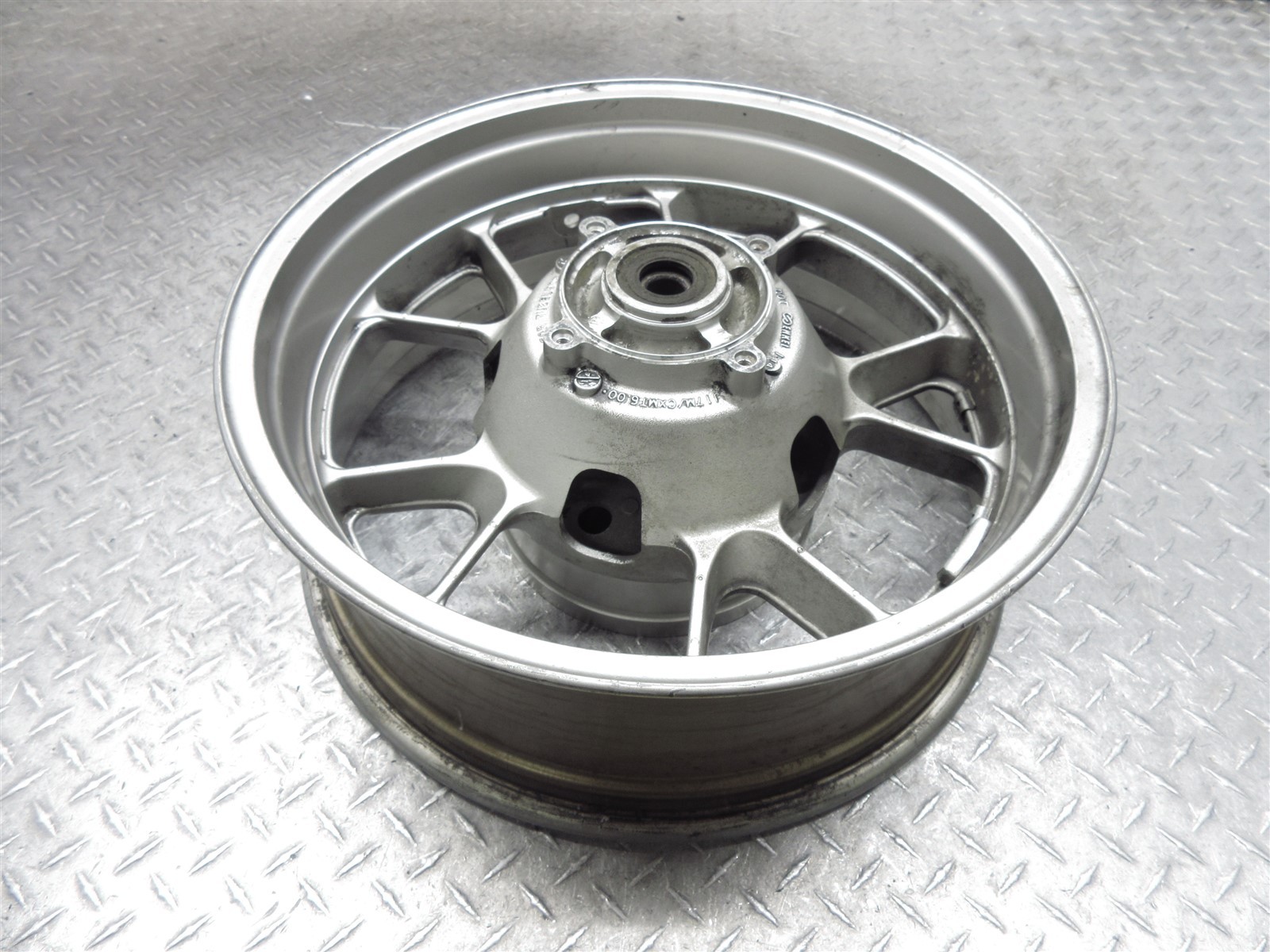 2011 10-14 Kawasaki Concours ZG 1400 ZG1400 Rear Wheel Rim 17x6 Wobble Video OEM