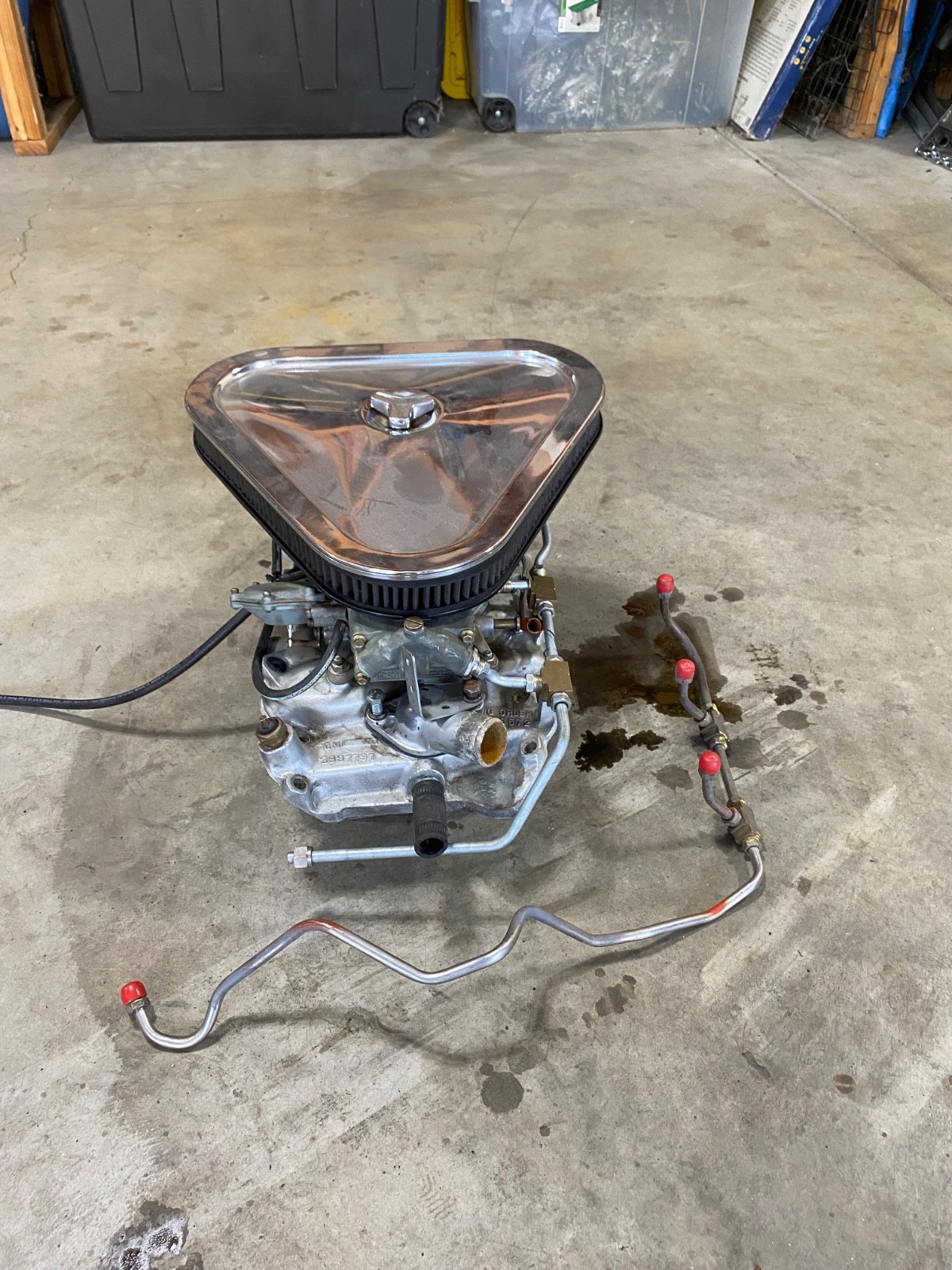 1969 chevy Corvette 427/435hp. 3x2's Tri Power, intake and assembly. 1969 chevy Corvette 427/435hp. 3x2's Tri Power, intake and assembly.
