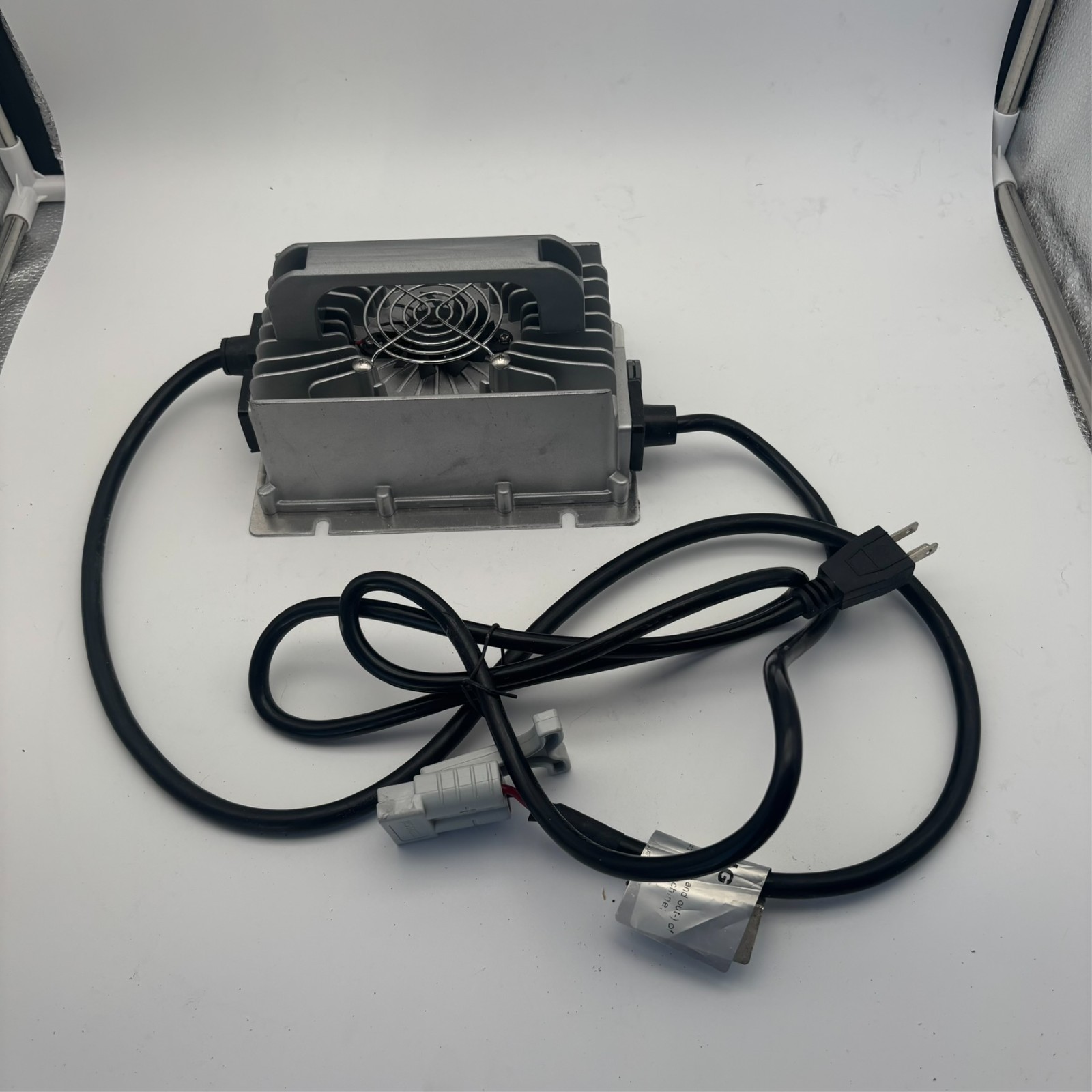 ZAYNE High Frequency Smart Rapid Charger