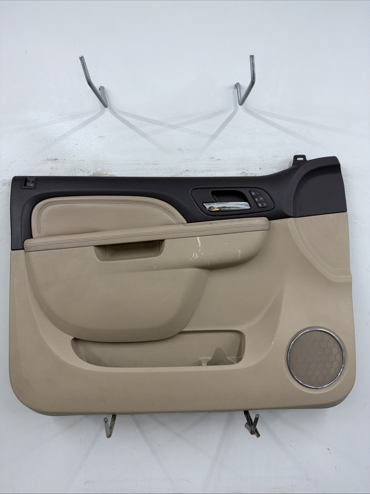 10-14 Chevy GM Escalade Yukon Denali Driver Side Front Door Panel OEM Tan