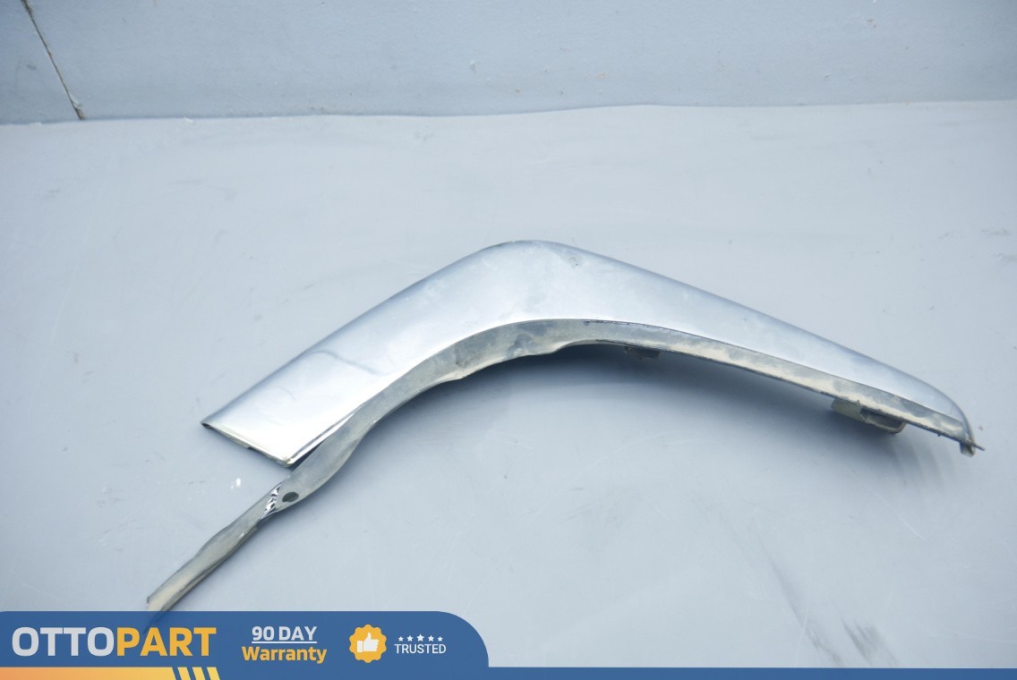 1982-1993 Jaguar XJS Series 3 Right Passenger Side Bumper Chrome Molding OEM 1982-1993 Jaguar XJS Series 3 Right Passenger Side Bumper Chrome Molding OEM