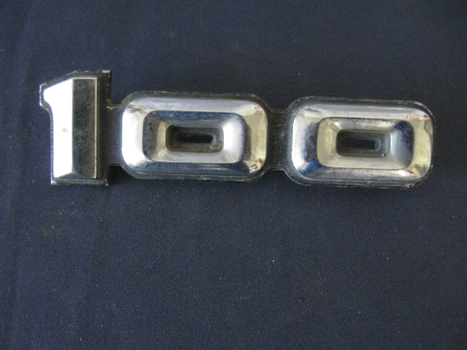 Factory 1970's 1980's DODGE 100 EMBLEM PICKUP Factory 1970's 1980's DODGE 100 EMBLEM PICKUP