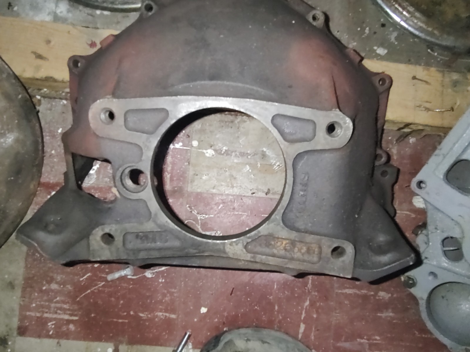 Chevrolet and GMC C/K series pickup trucks Bell Housing 3925505 Chevrolet and GMC C/K series pickup trucks Bell Housing 3925505