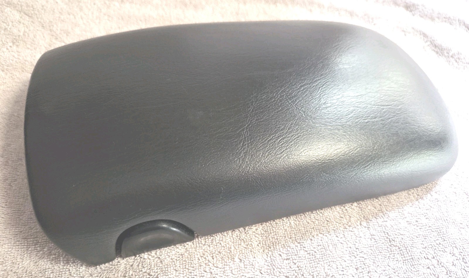 2000-2007 Chevy Monte Carlo Center Console Lid Armrest Top OEM
