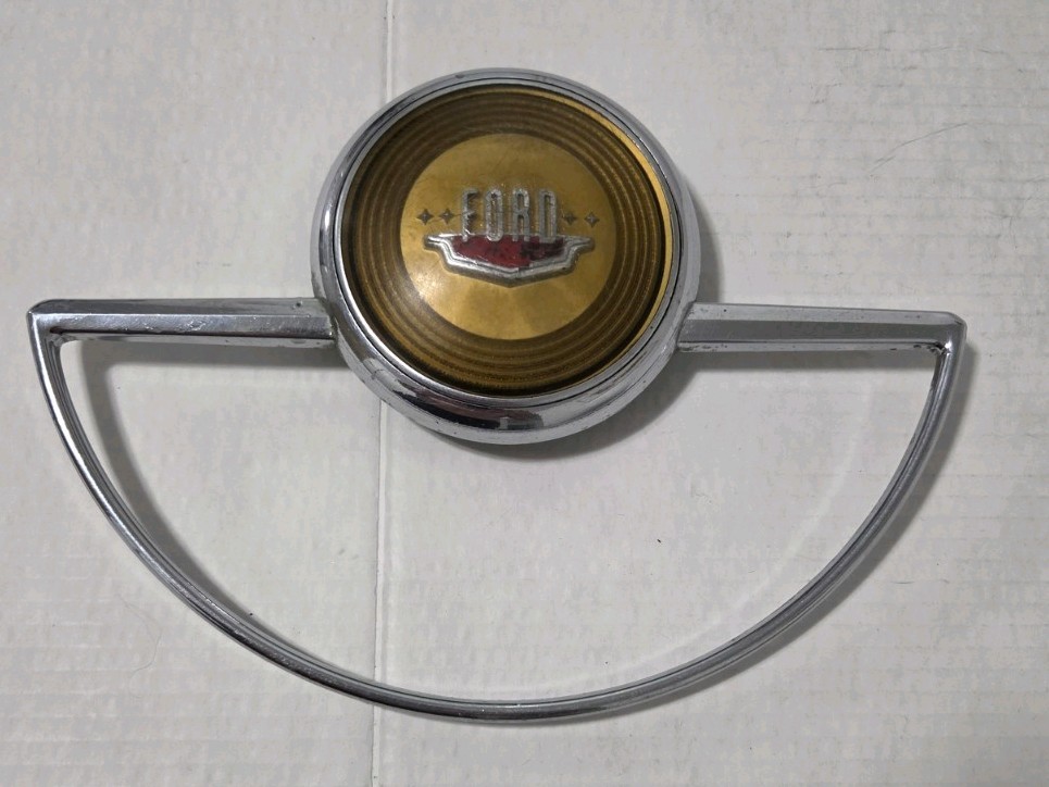 Clean Used Original 1949 Ford Horn Ring Survivor 49 Shoebox Flathead Cap Clean Used Original 1949 Ford Horn Ring Survivor 49 Shoebox Flathead Cap