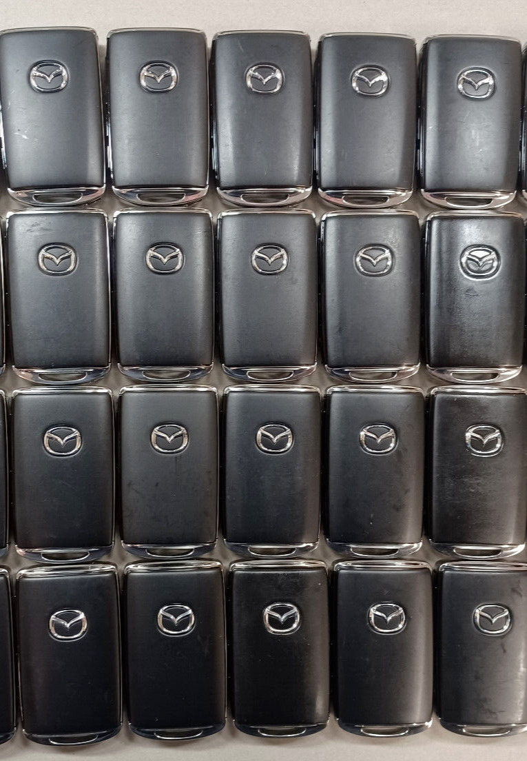 Lot of 30 Mazda Remotes 4 Button Hatch DGY2-67-5DY  FCC:WAZSKE11D01