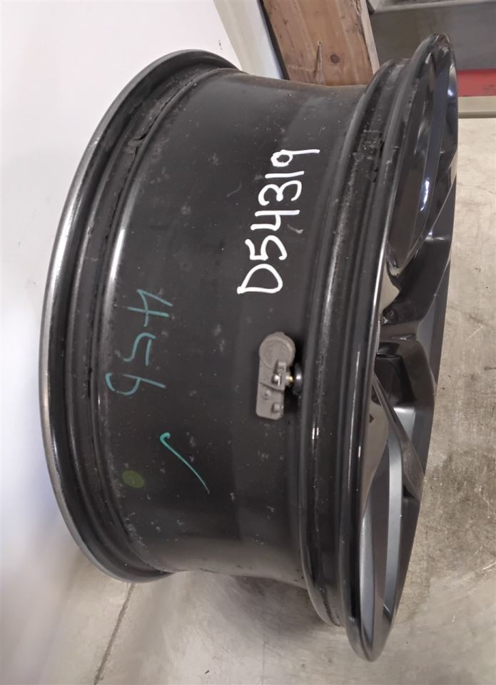 Wheel 20x8 Aluminum 5 Y Spoke Black Opt Wre Fits 19-23 CHALLENGER 1175156