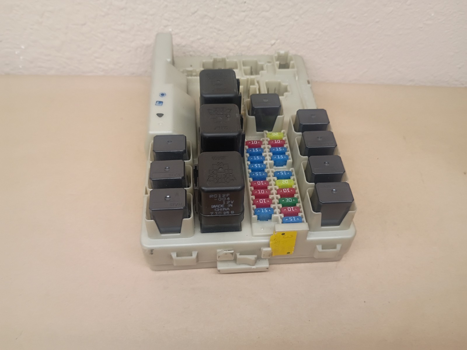 2006-2008 Nissan Maxima Engine Room Control Unit-IPDM P/N 284B7CK02A 04-10 Quest 2006-2008 Nissan Maxima Engine Room Control Unit-IPDM P/N 284B7CK02A 04-10 Quest