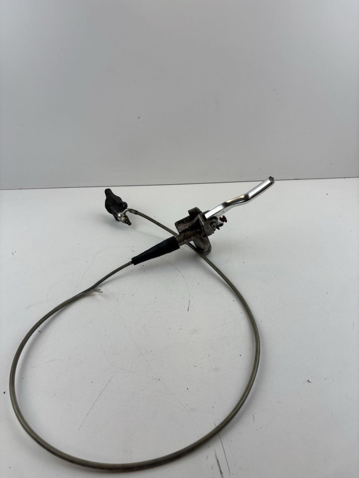 03-05 2004 TE250 TE 250 OEM Hydraulic Clutch Lever Cable Slave Master Cylinder 03-05 2004 TE250 TE 250 OEM Hydraulic Clutch Lever Cable Slave Master Cylinder