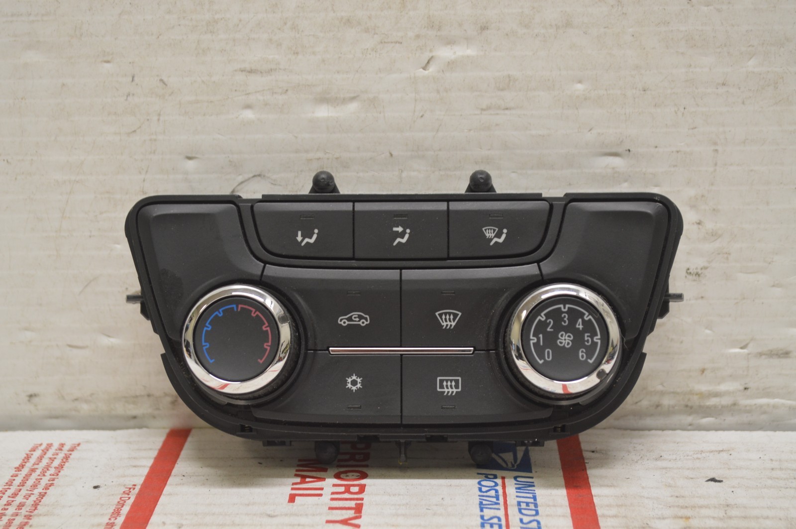 2017-2021 Buick Encore Climate Control Unit Heater Ac Temperature Hvac CJ57#004 2017-2021 Buick Encore Climate Control Unit Heater Ac Temperature Hvac CJ57#004
