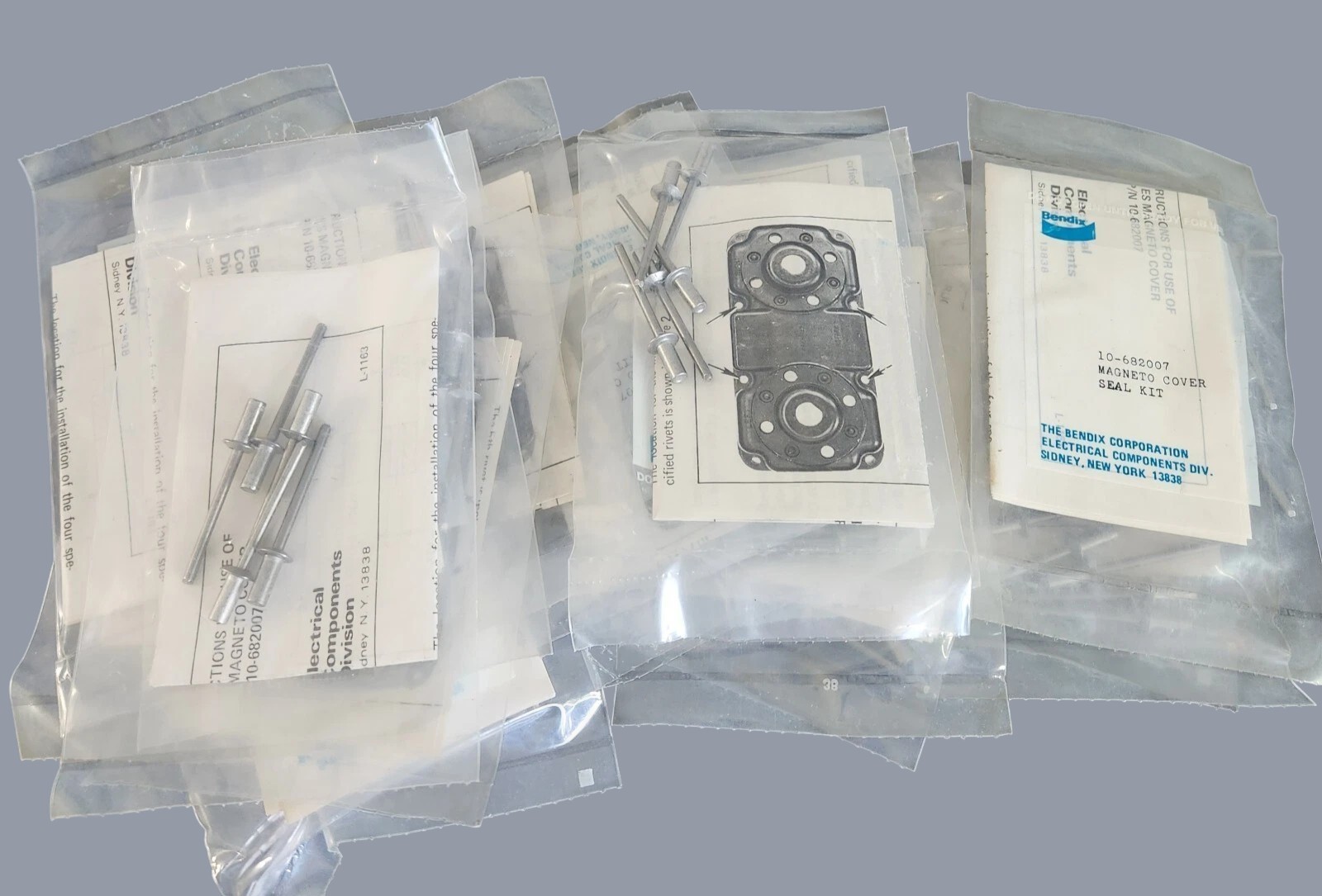 ( QTY 10 ) 10-682007 TCM/Bendix Mag Cover Seal Kit - New ( QTY 10 ) 10-682007 TCM/Bendix Mag Cover Seal Kit - New