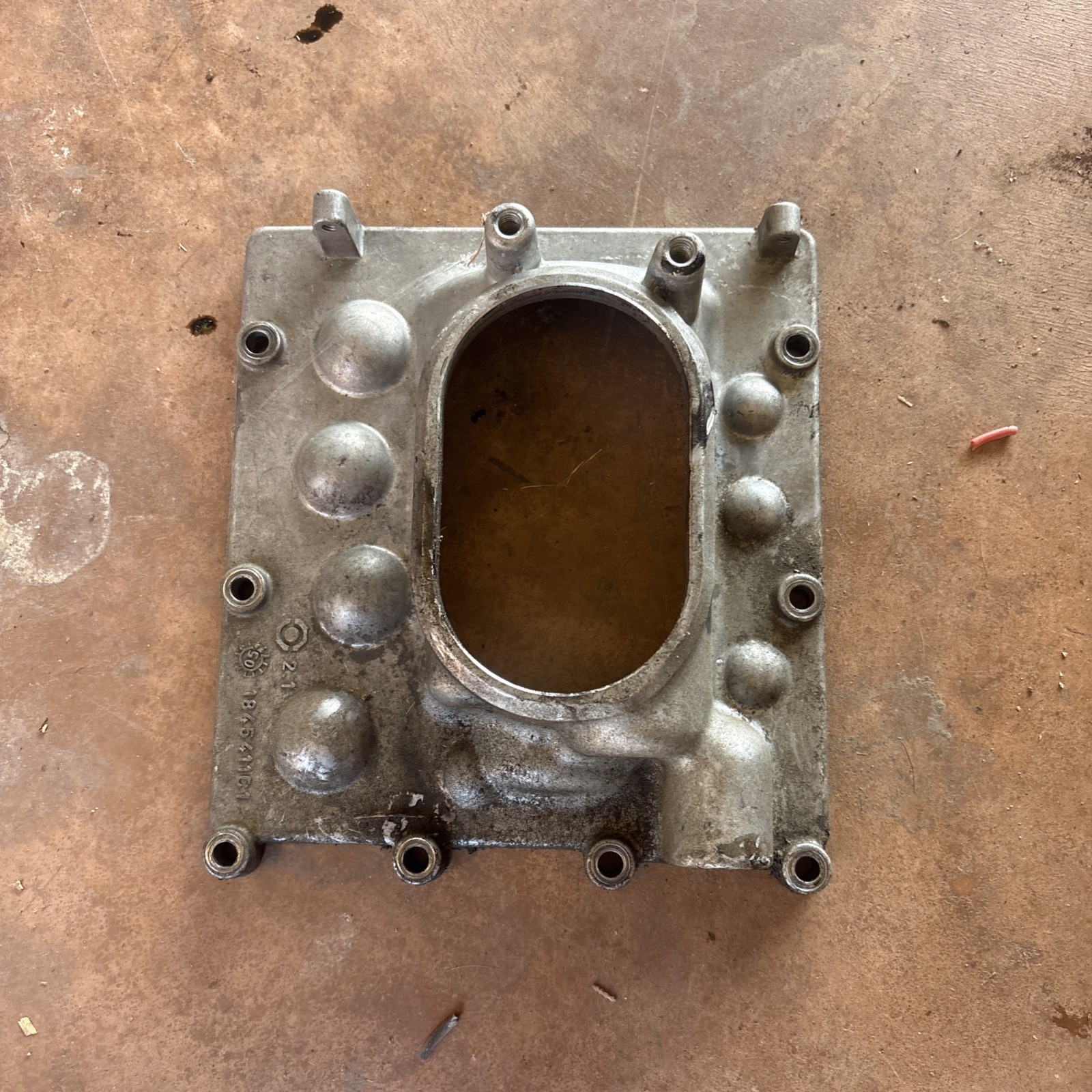 International Vt275/vt365 Engine Cover 1845411C1