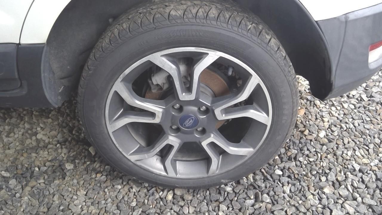 Used Wheel fits: 2020 Ford Ecosport 17x7 5 spoke machined spoke face Grade A