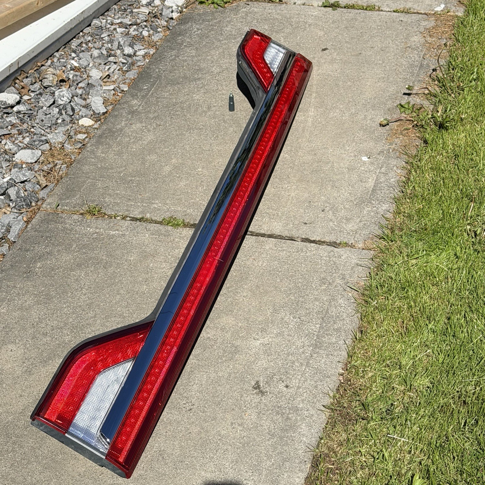 New OEM Ford LED Tail Finish Panel For 2015-17 Lincoln Navigator FL74-13B433-AG New OEM Ford LED Tail Finish Panel For 2015-17 Lincoln Navigator FL74-13B433-AG