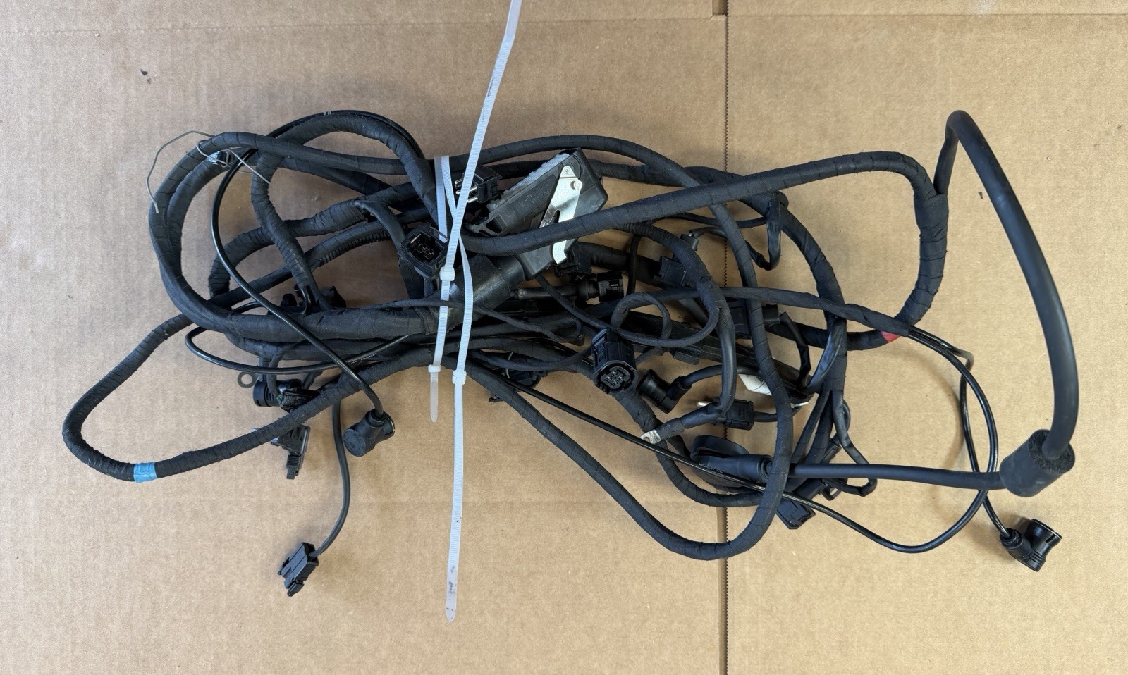1995 Mercedes Benz W124 E320 Engine Wiring Harness 2010* OEM Delphi A1244402933 1995 Mercedes Benz W124 E320 Engine Wiring Harness 2010* OEM Delphi A1244402933