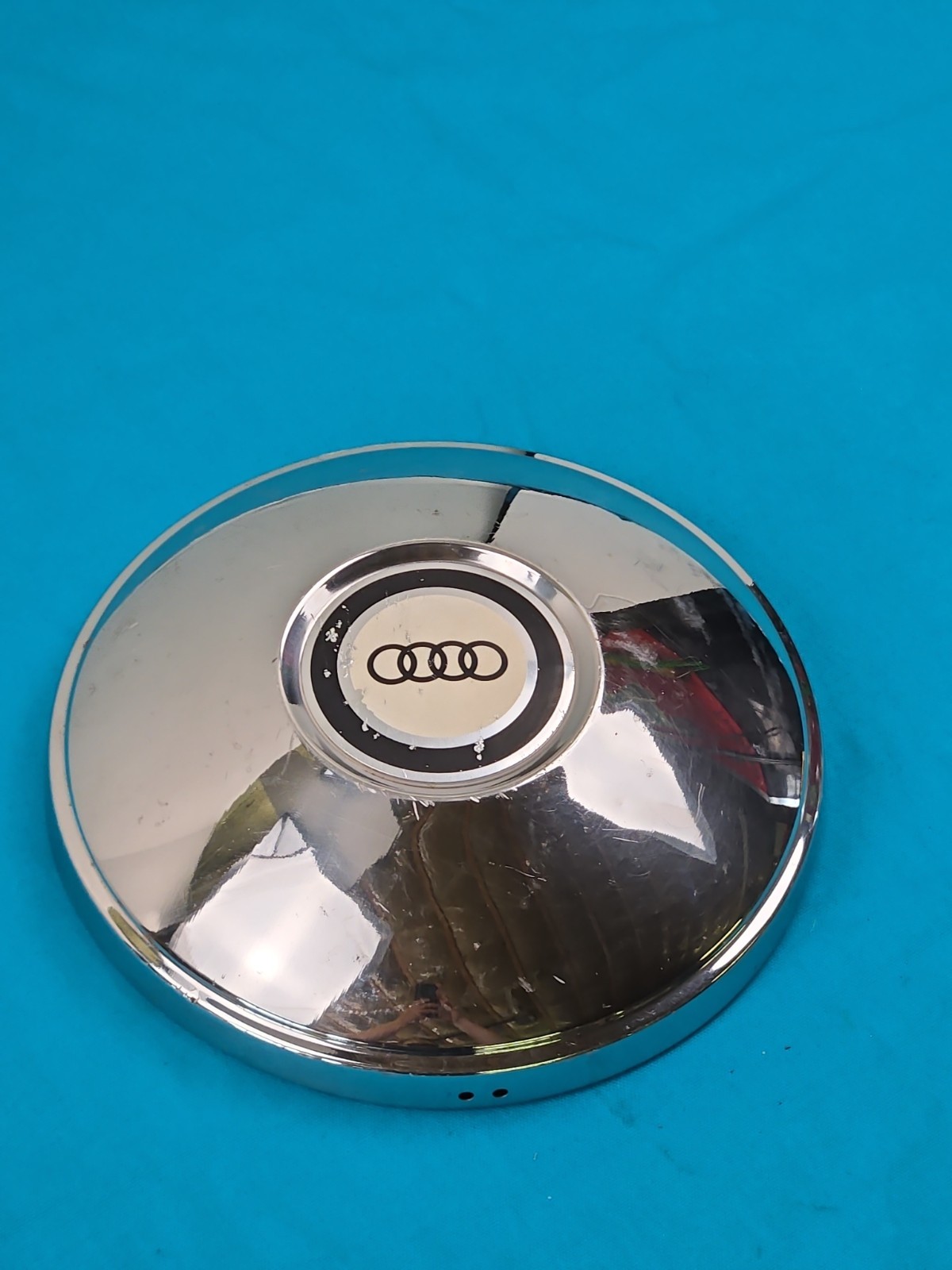 Audi 100 C1 F104 Radkappe Chrome hub cap Baby Moon Dogdish Centercap 70s 1970s