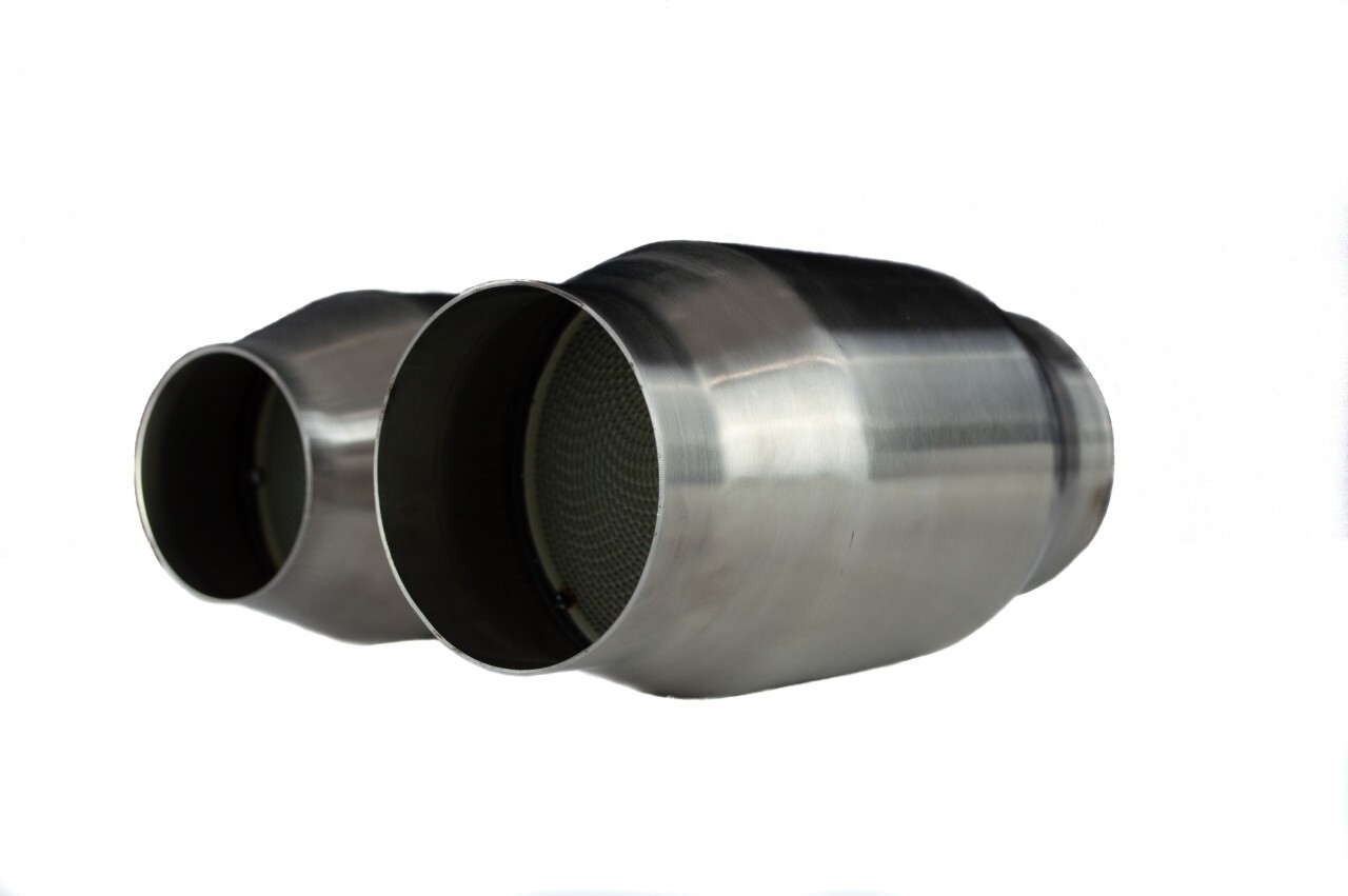 Universal T304 200 Cell HFC High Flow Cat with 2.5