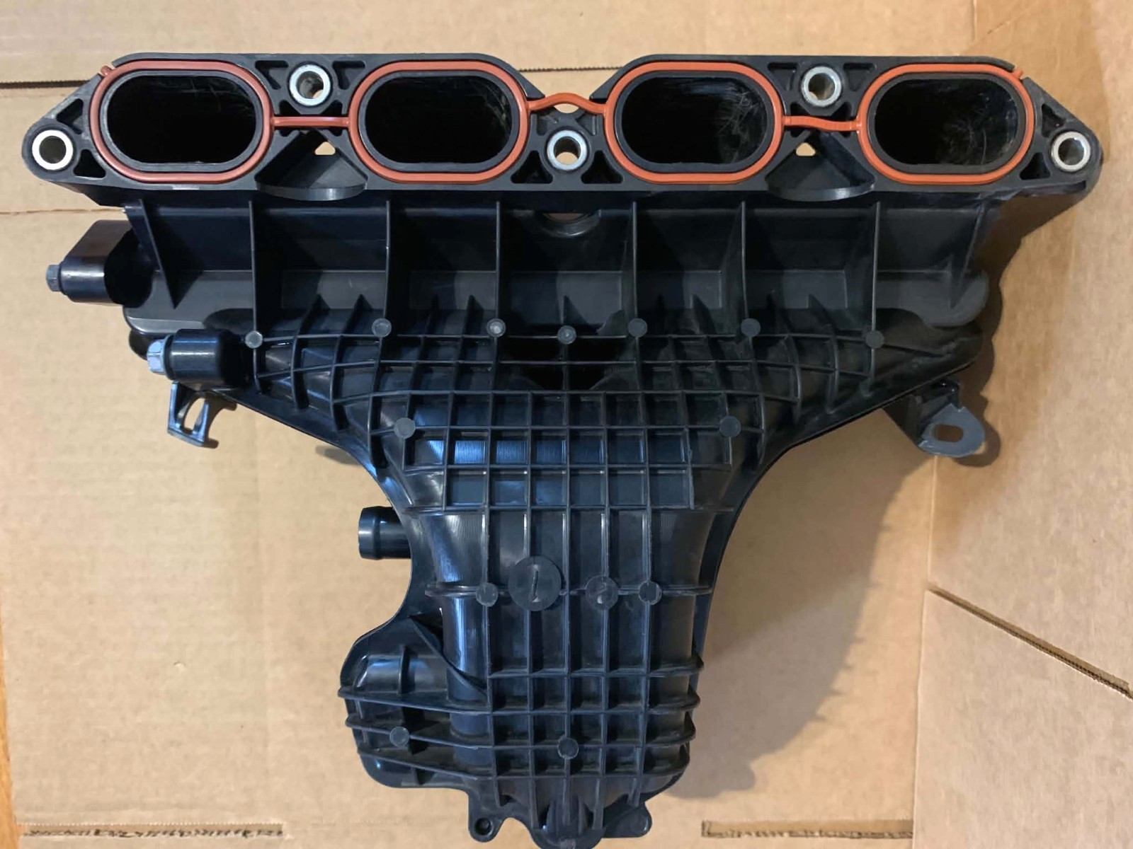 CLEAN OEM 2010-2015 Toyota Prius Intake Manifold Assembly 17120-37050 CLEAN OEM 2010-2015 Toyota Prius Intake Manifold Assembly 17120-37050