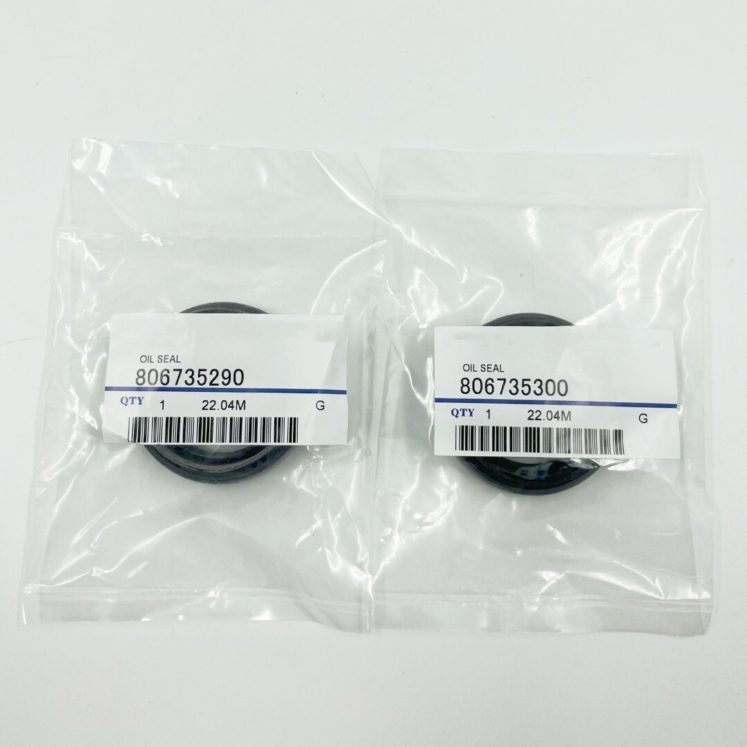 2PCS Front Drive Axle Seals Set For Subaru Impreza WRX STi 806735290 806735300