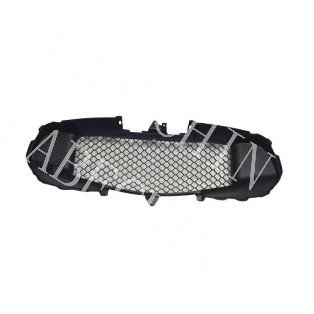 For Maserati Quattroporte Radiator Air Route Air Duct OEM：670036545