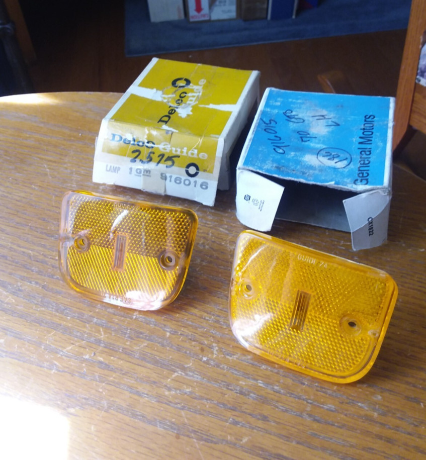 1970 70 GTO JUDGE NOS GM FENDER SID MARKER LIGHTS 916015 916016 RAM AIR III 455 1970 70 GTO JUDGE NOS GM FENDER SID MARKER LIGHTS 916015 916016 RAM AIR III 455