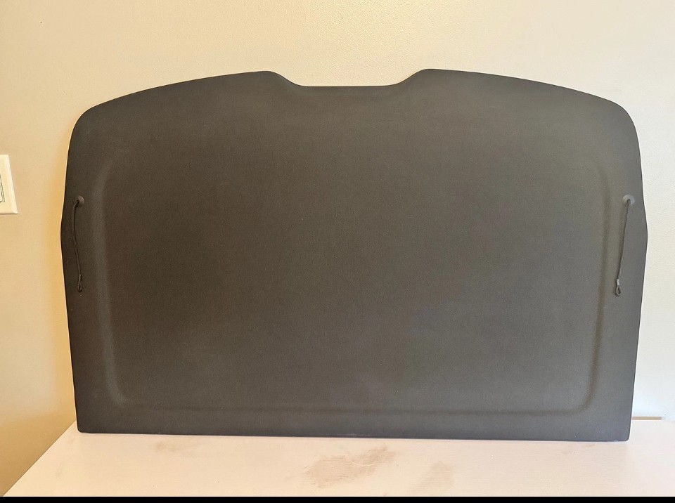 2015 - 2025 Genuine Porsche Macan Cargo Tonneau Cover OEM Trunk Shade 2015 - 2025 Genuine Porsche Macan Cargo Tonneau Cover OEM Trunk Shade