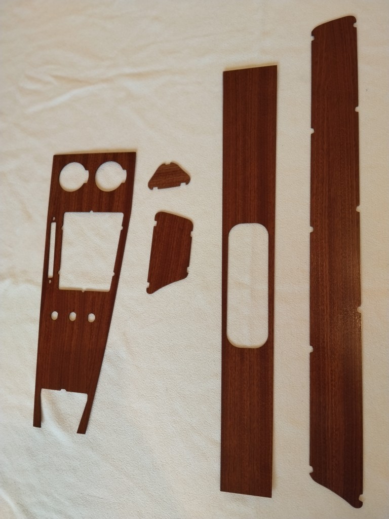 Alfa Romeo Bertone 1750 GT Wood Veneer / Interior Trim Set – Complete
