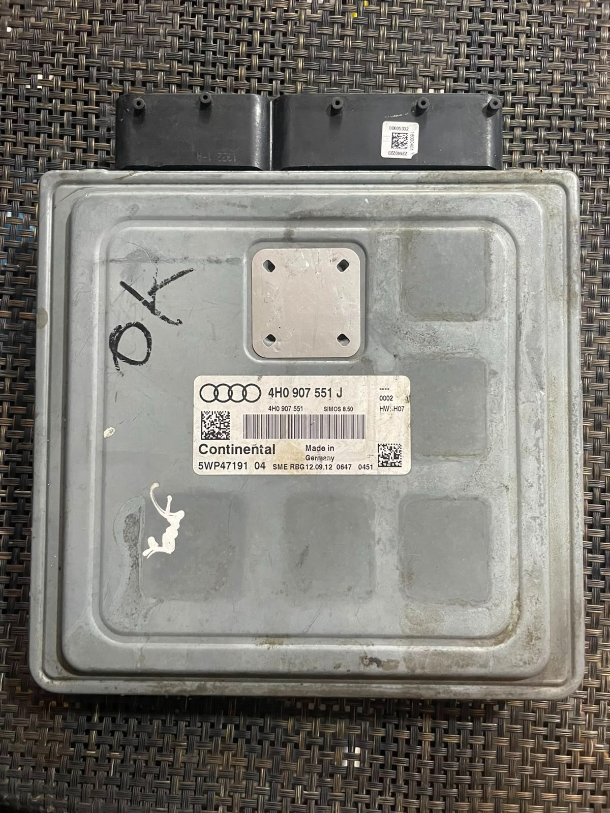 12-14 Audi A8 4H 3.0 TFSI ECU Simos 8.50 4H0907551J 5WP4719104 Continental