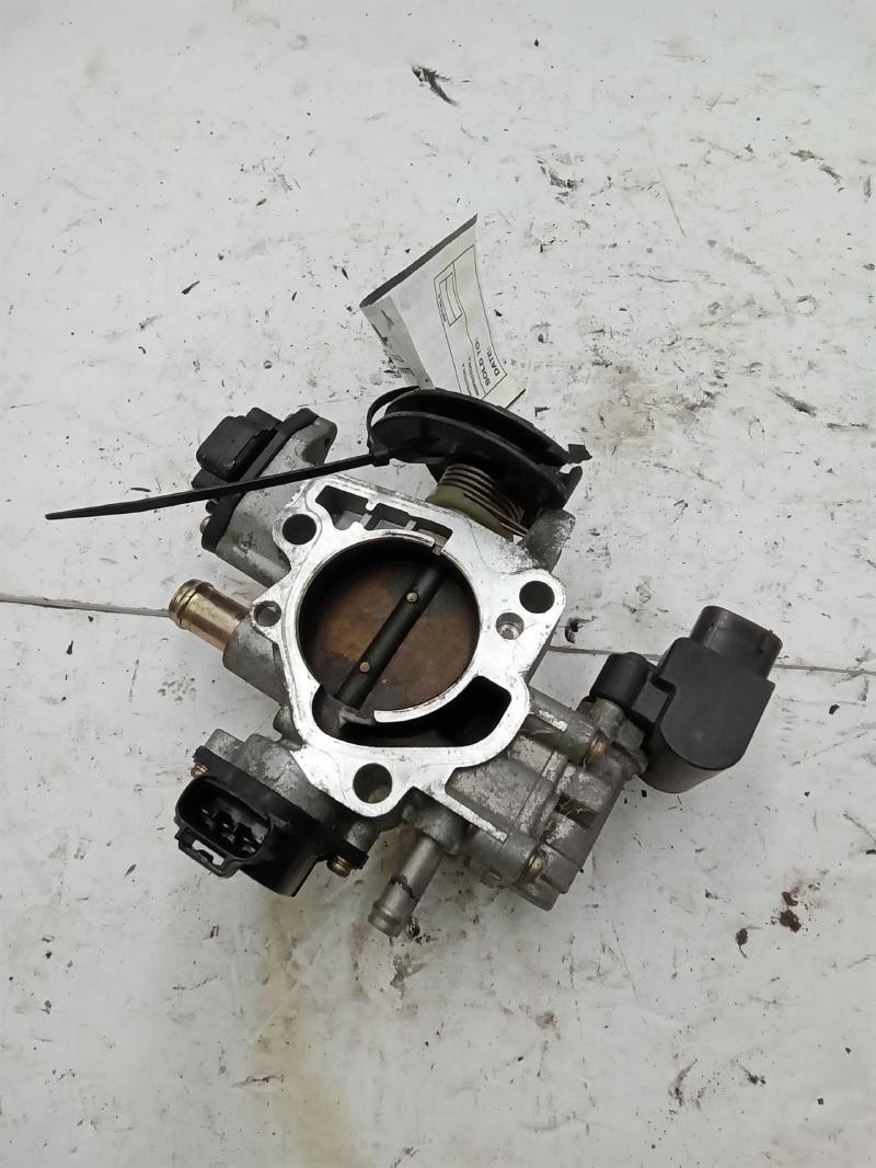 1998-1999 Toyota Corolla Throttle Body Throttle Valve Assembly 0D010 OEM