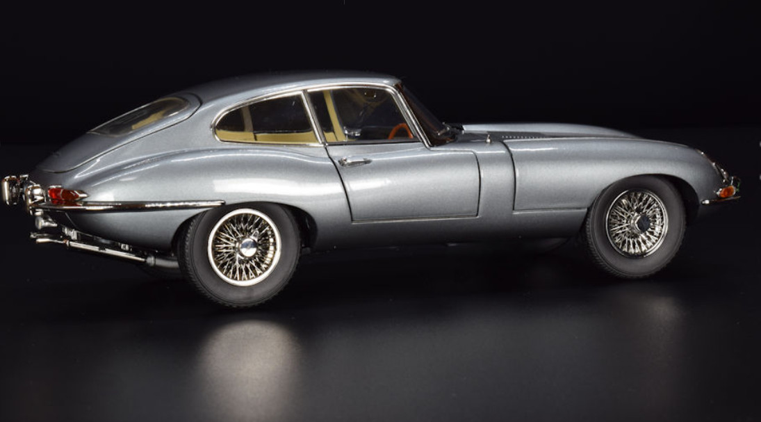 Jaguar Concept Car HyperCar SuperCar w/Spoke Wheels Custom Built1:18SCALE MODEL