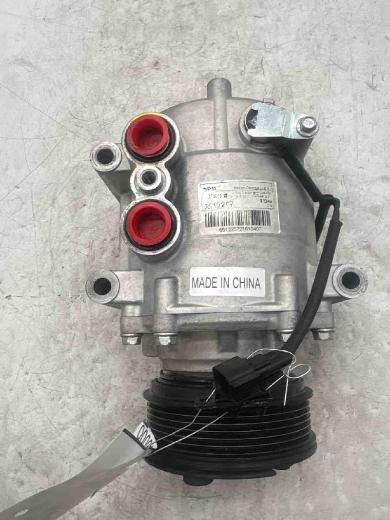 2004-2007 SATURN VUE Air Conditioning A/C AC Compressor OEM