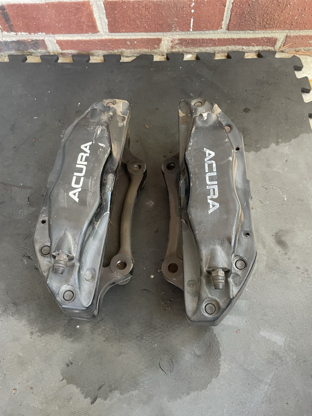 2007 2008 Acura TL Type-S OEM Brembo Front Brake Calipers Left + Right Pair READ 2007 2008 Acura TL Type-S OEM Brembo Front Brake Calipers Left + Right Pair READ