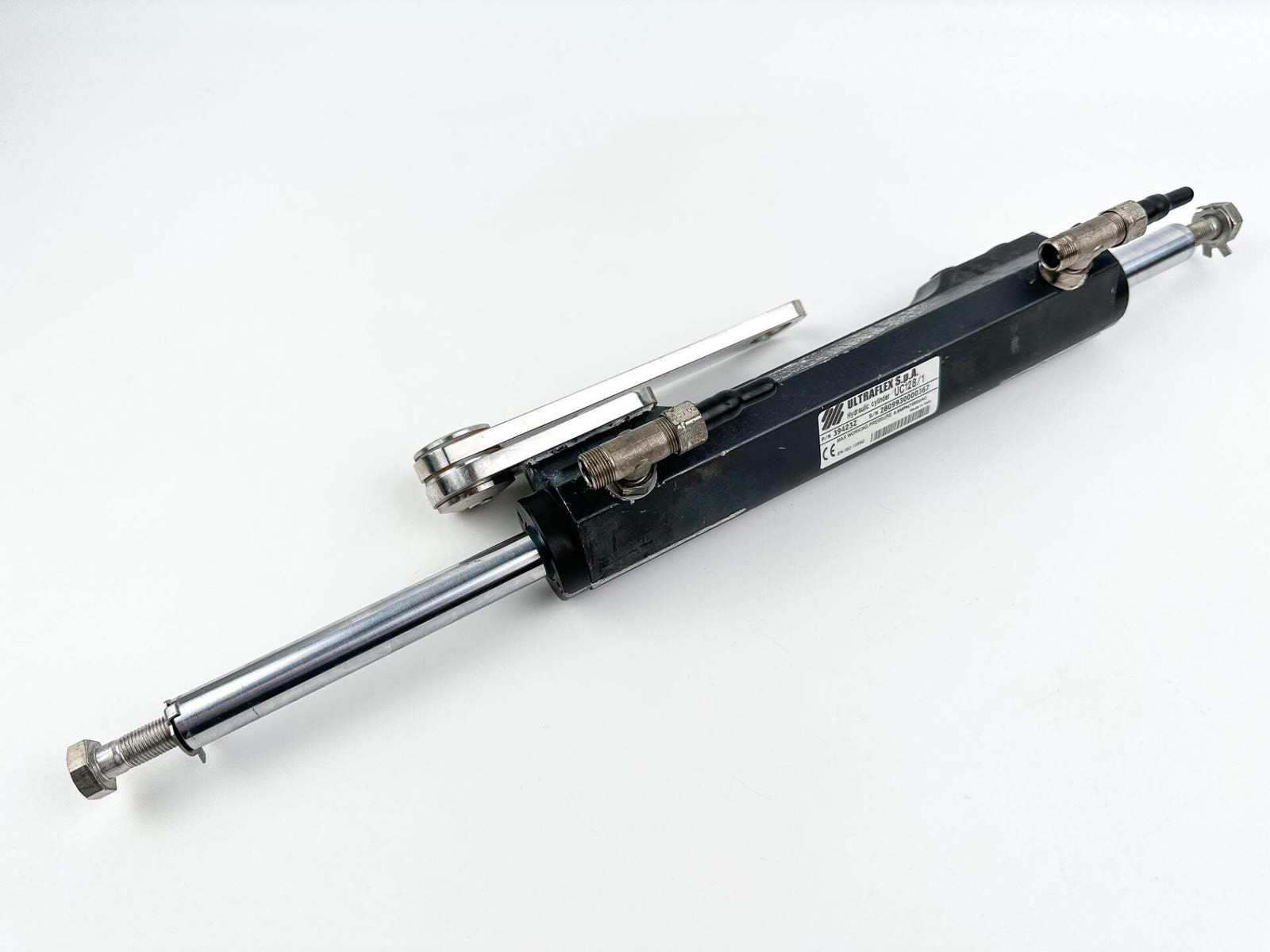 UltraFlex Outboard Hydraulic Cylinder Assembly UC128/1