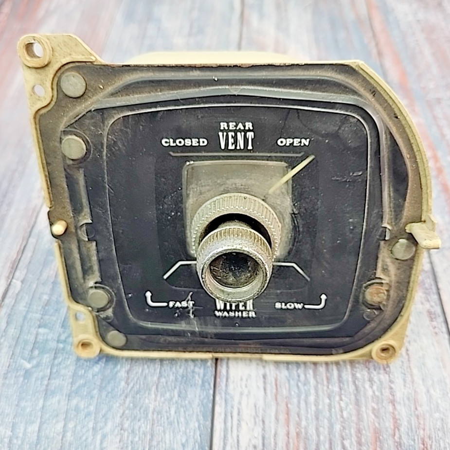 Ford C8SF10848 for 1968 Thunderbird Windshield Wiper Washer Rear Vent Switch OEM