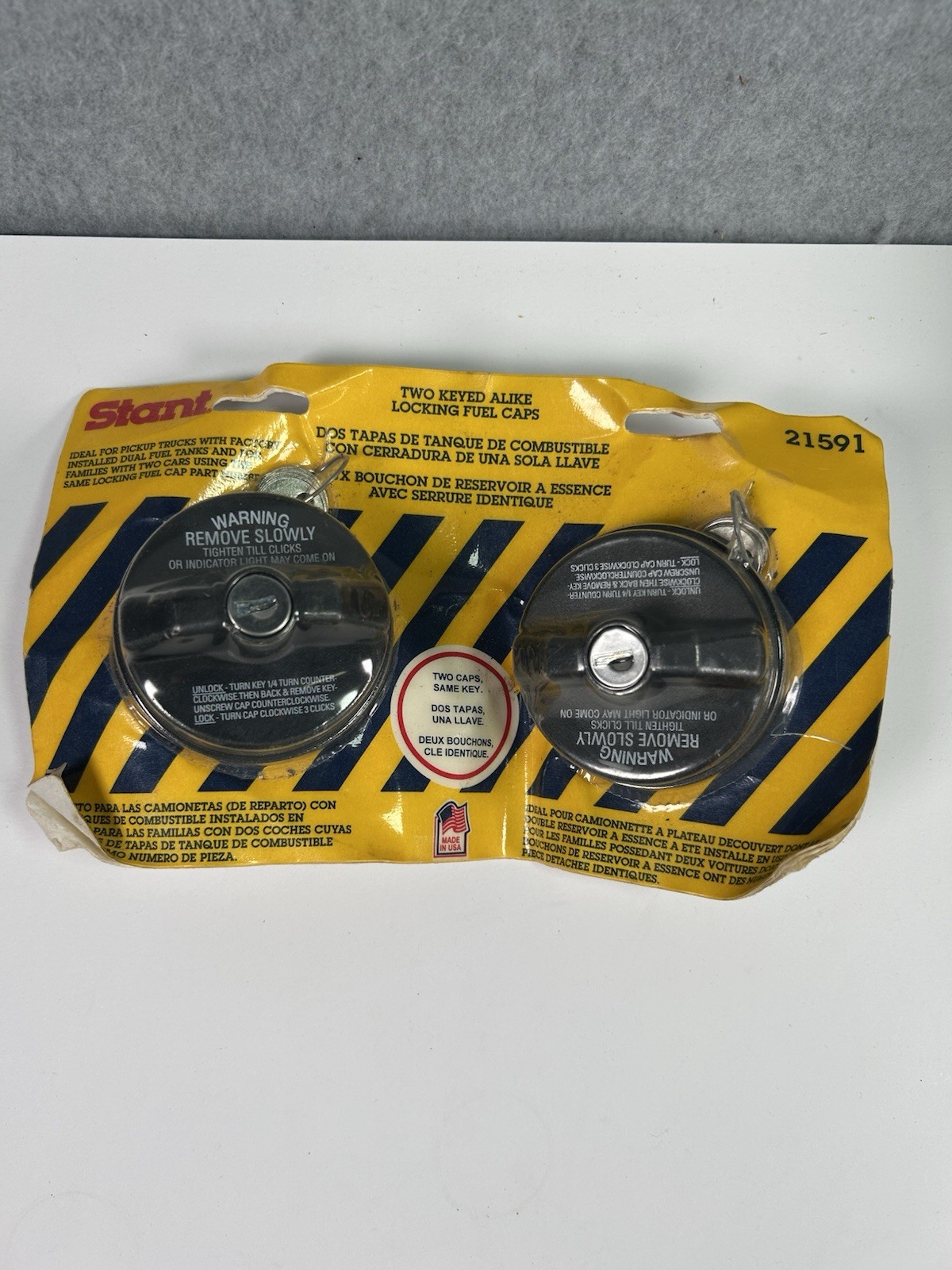 Stant 21591 Keyed Alike Dual Locking Fuel Caps Pack Vintage NOS Factory Sealed Stant 21591 Keyed Alike Dual Locking Fuel Caps Pack Vintage NOS Factory Sealed
