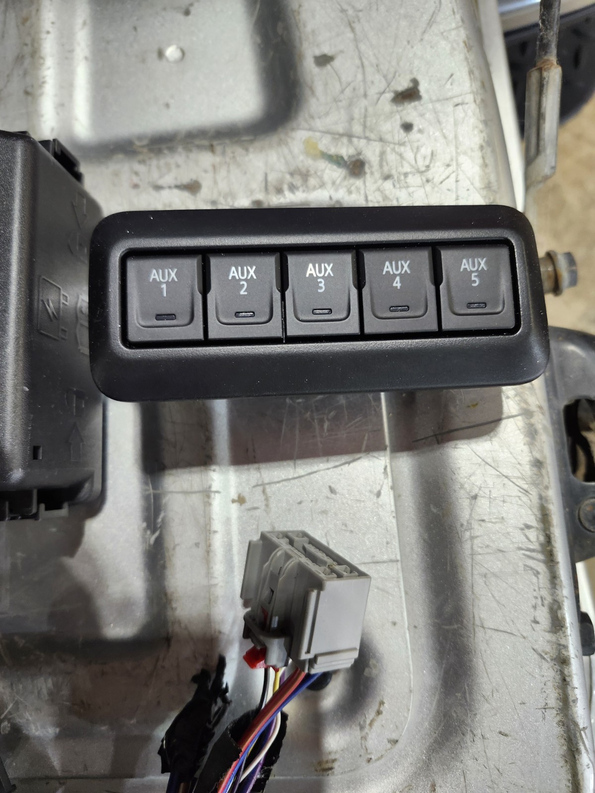 2019-2026 Silverado Sierra Upfitter Auxiliary Switches Package GENUINE GM  OEM