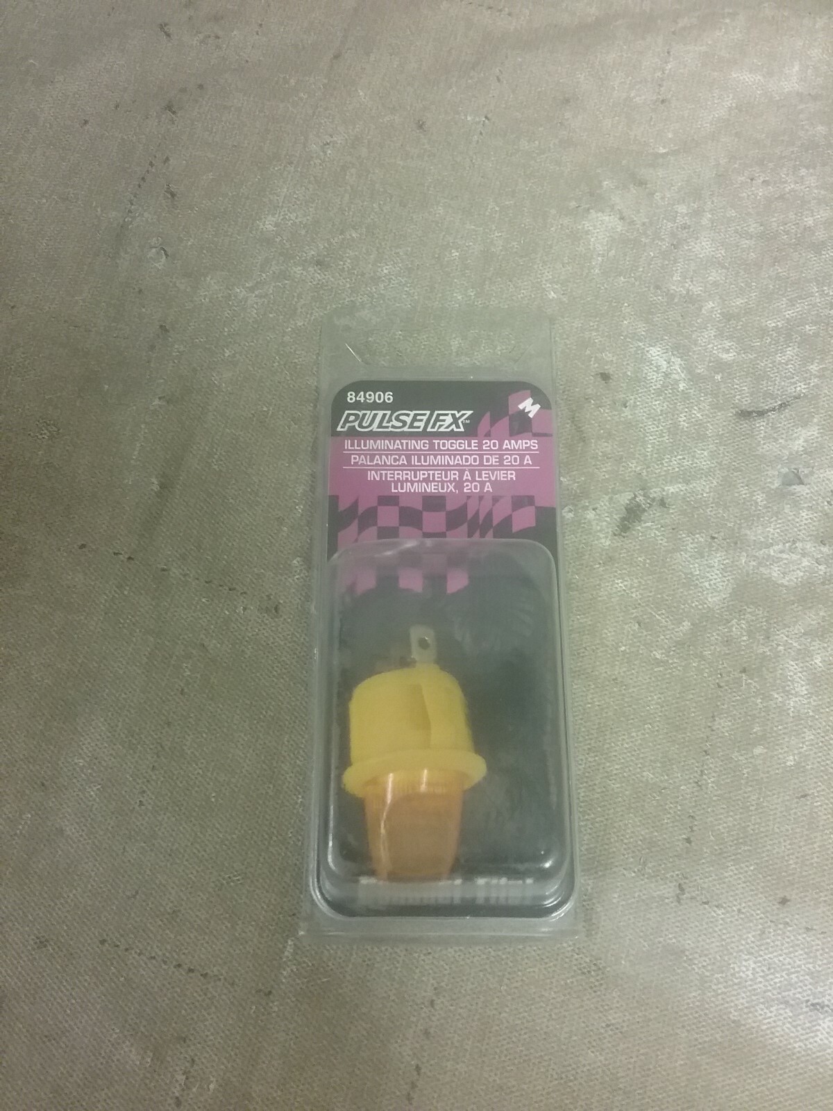 New Conduct-tite Illuminating 20 amp Amber Toggle 84906 New Conduct-tite Illuminating 20 amp Amber Toggle 84906