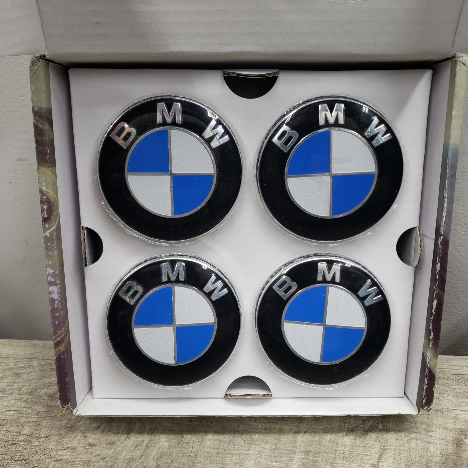 *Open Box* BMW 68mm Floating Center Caps Gravity Centering *Blue/White Logo* 